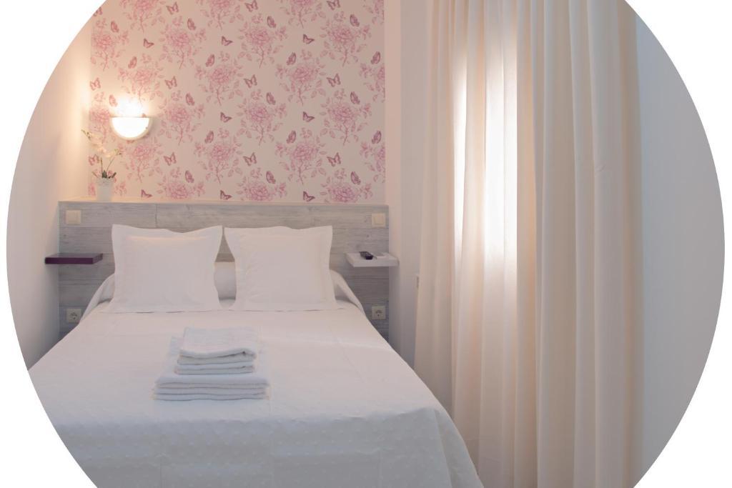 Hostal Nersan Madrid Kamer foto