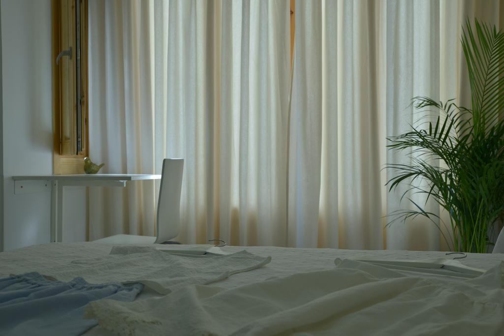 Hostal Nersan Madrid Buitenkant foto